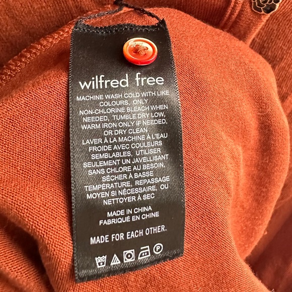 Wilfred dress xxs with pin - Picture 9 of 9